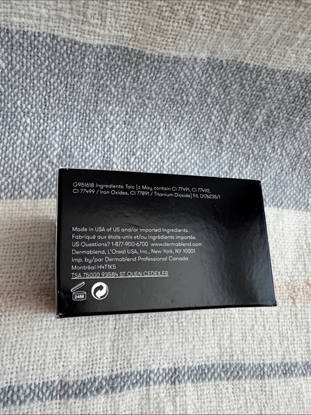 Dermablend Original Setting Powder - Picture 6 of 6